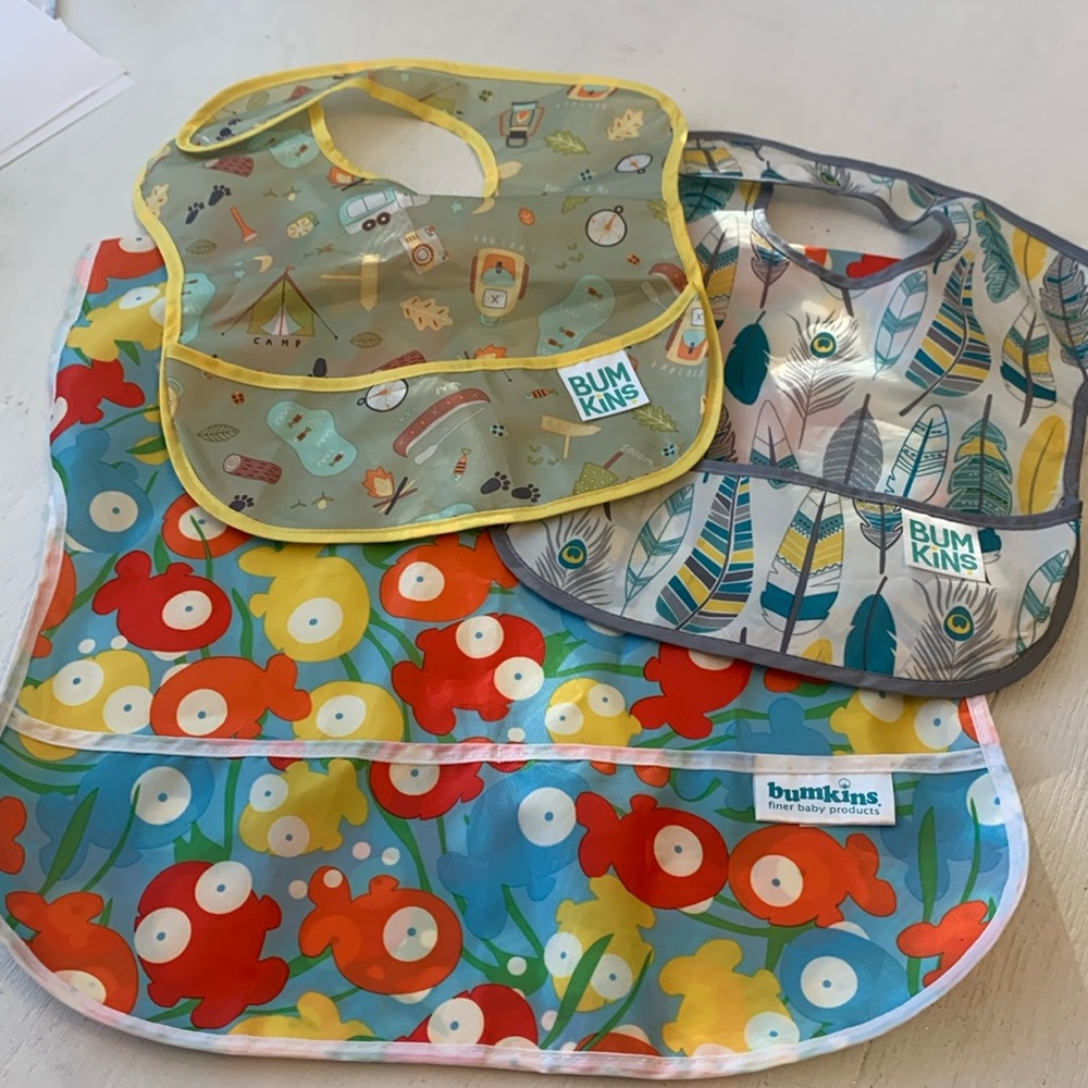 3 Bumkins baby bibs 2 small 1 large fish feathers camping
